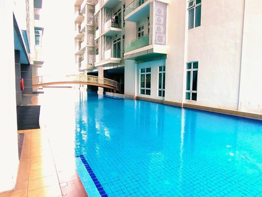 Apartment Ksl Mall D'esplanade 10min To Ciq, Near To Legoland Johor Bahru