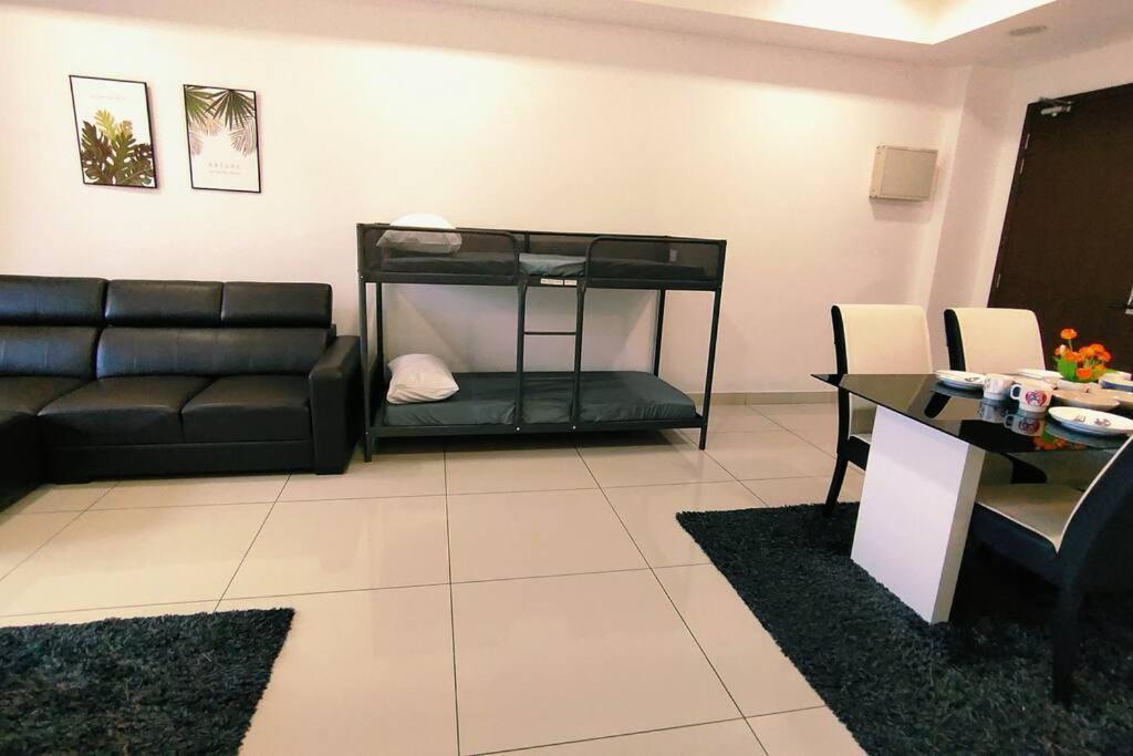 Ksl Mall D'esplanade 10min To Ciq, Near To Legoland Apartment Johor Bahru