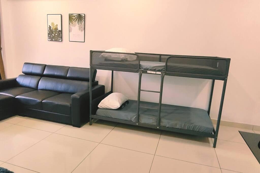 Apartment Ksl Mall D'esplanade 10min To Ciq, Near To Legoland *