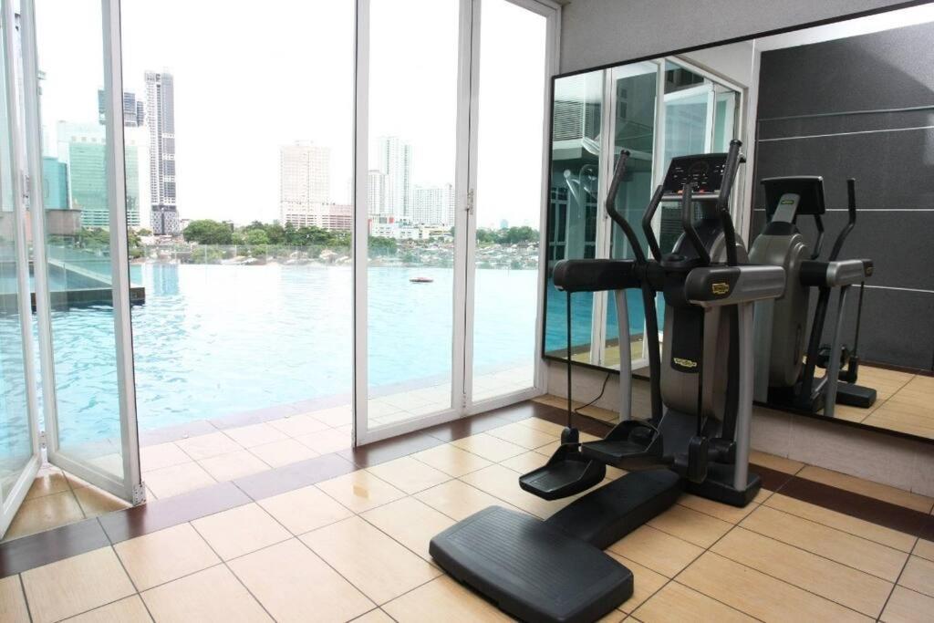 Ksl Mall D'esplanade 10min To Ciq, Near To Legoland Apartment Johor Bahru