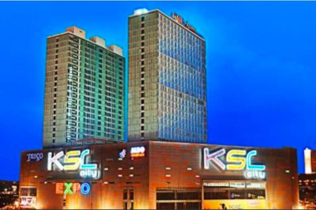 Ksl Mall D'esplanade 10min To Ciq, Near To Legoland *