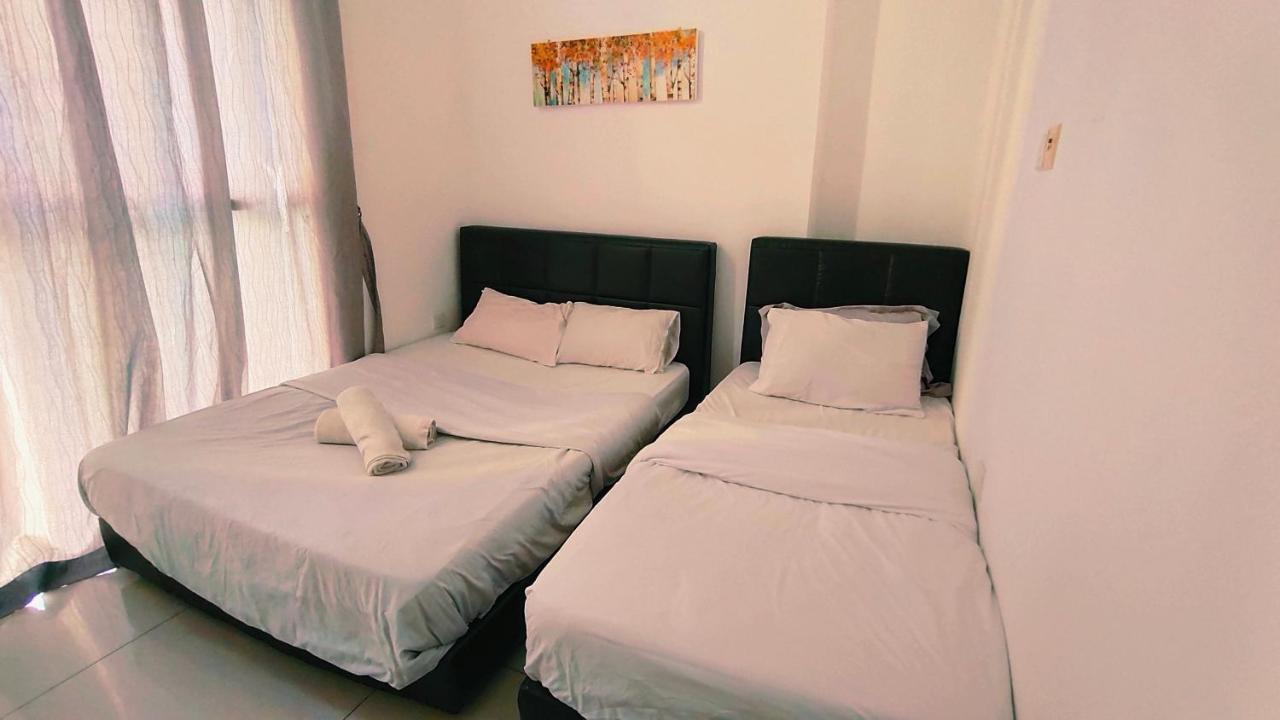 Ksl Mall D'esplanade 10min To Ciq, Near To Legoland Apartment