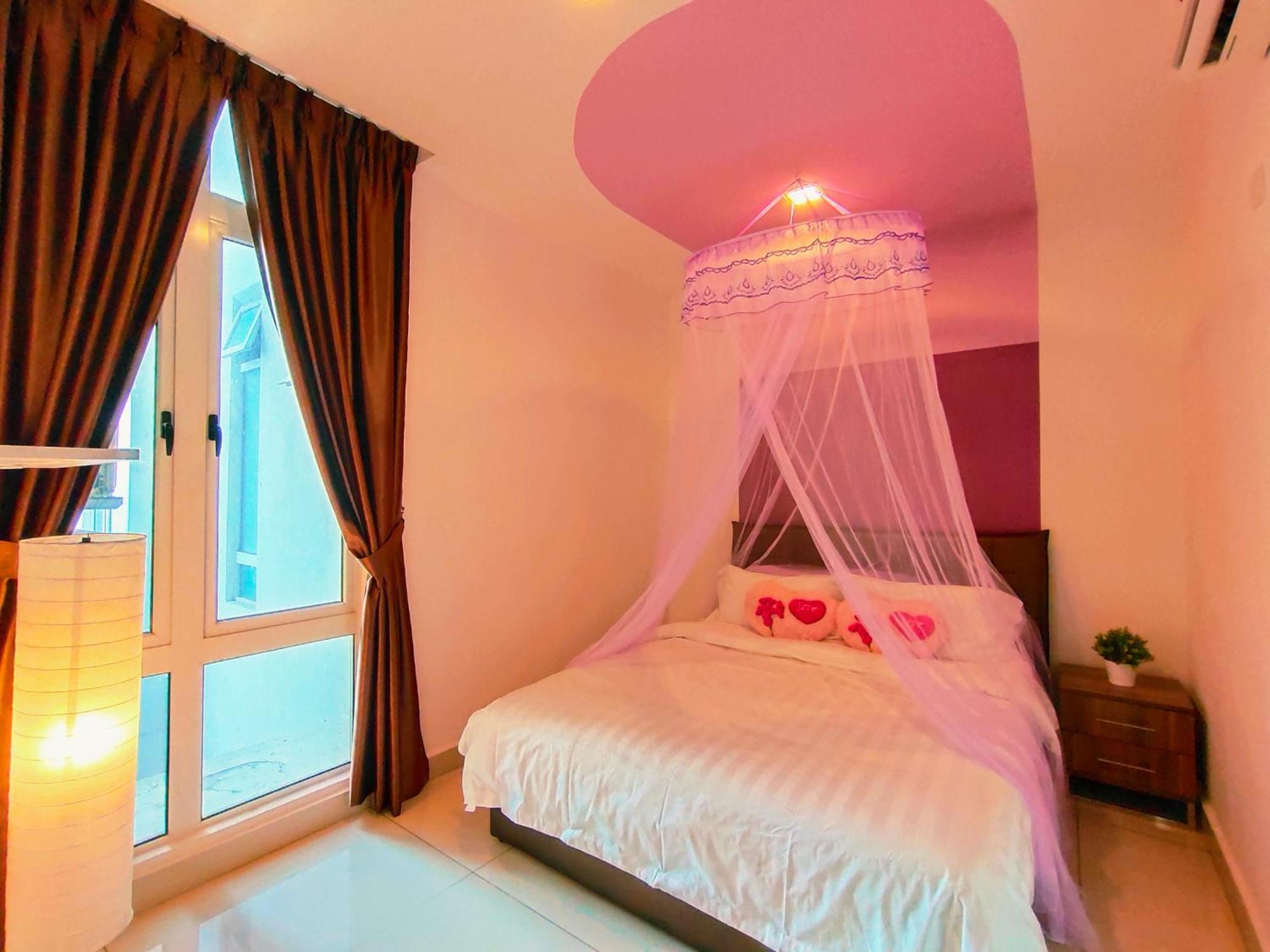 Ksl Mall D'esplanade 10min To Ciq, Near To Legoland Apartment *